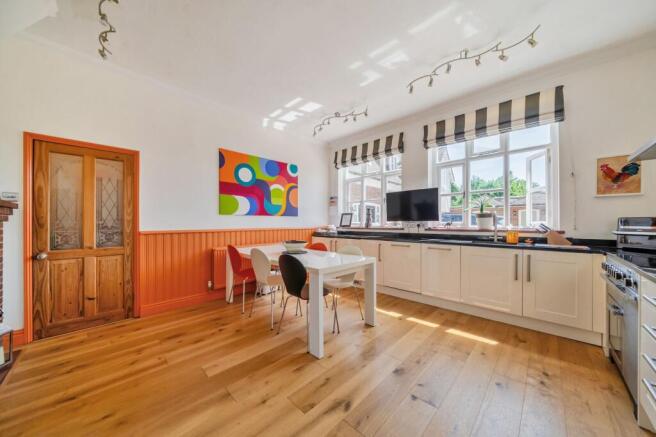 Kitchen/Dining Room