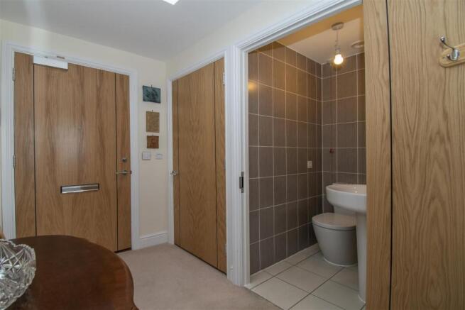 Door to Cloakroom.jpg