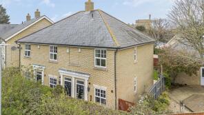 12, Elysian Close, Ely CB7 4HY