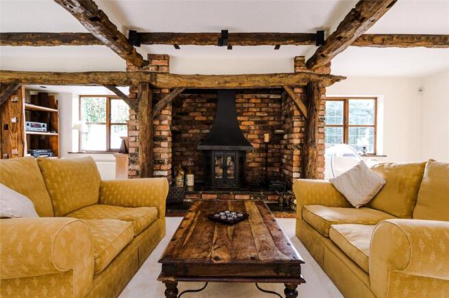 Living Room (A)