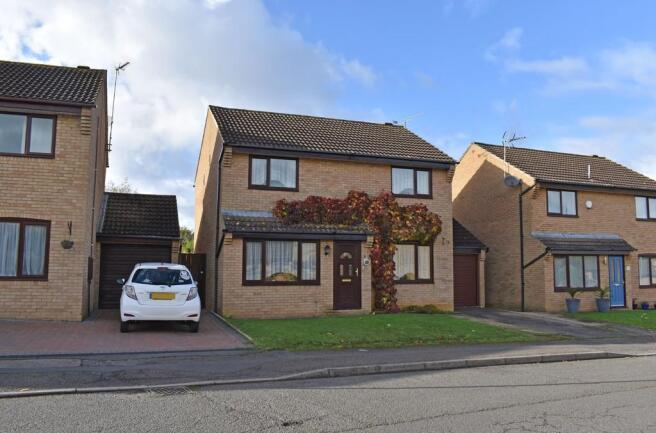 12 Magpie Road