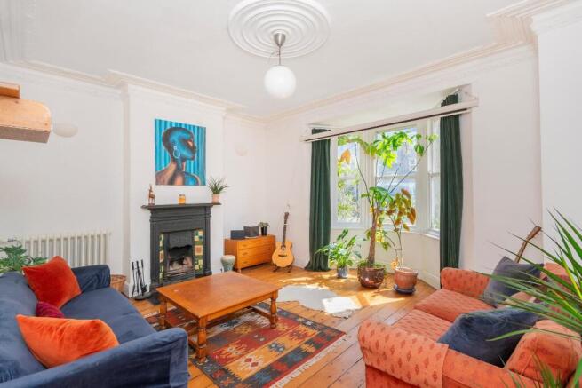 4F7REV - Living Room D.jpg