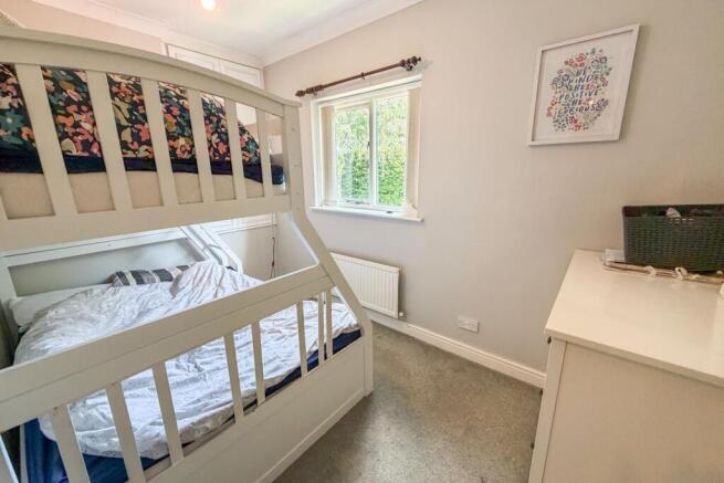 2 bed Flat for sale Image 9