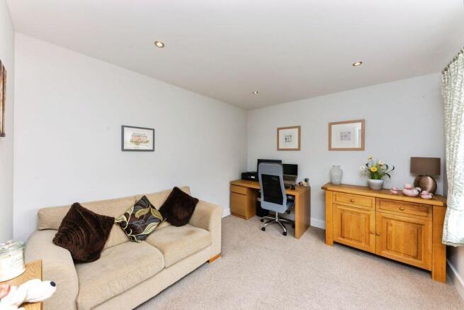 Study/Office/Playroom