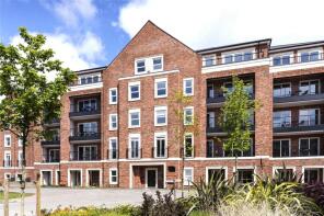 Flat 13, Carmen Court, Toye Avenue, Whetstone, London N20 0FN