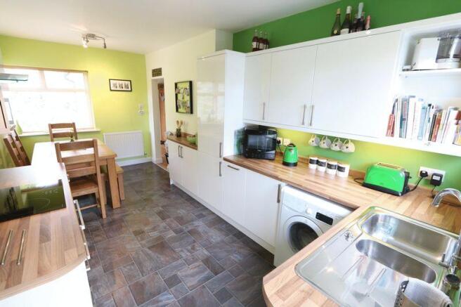 Kitchen 2