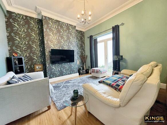 4 bed Town House for sale Image 4