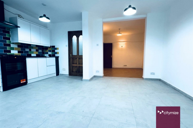 Kitchen & Dinning