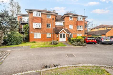Masefield Gardens Crowthorne, RG45 7QS