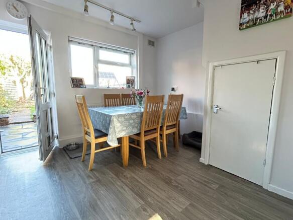 Kitchen/Dining Room