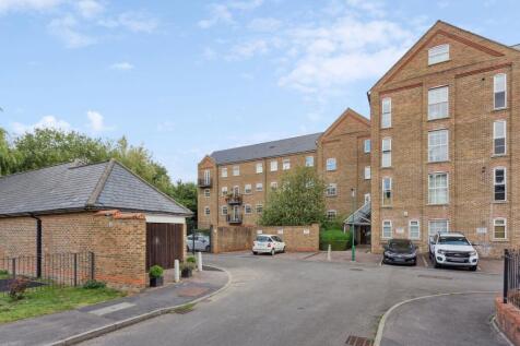 Coaters Lane, Wooburn Green, HP10