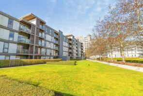 21, 315 Sapphire House, South Row, Central Milton Keynes, Milton Keynes MK9 2FH