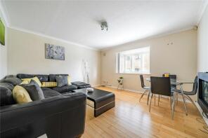 17, Woodview Close, Tottenham, London N4 1DG