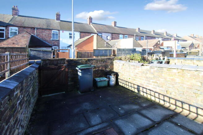 Photo 12