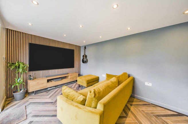 Studio /Cinema Room
