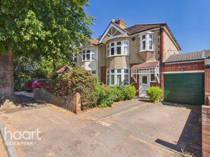 Hyland Way, Hornchurch