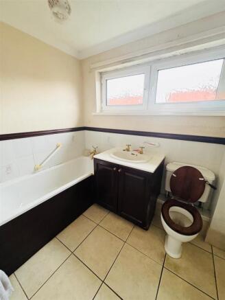 Rowan Close, North Hylton, Sunderland photo 4