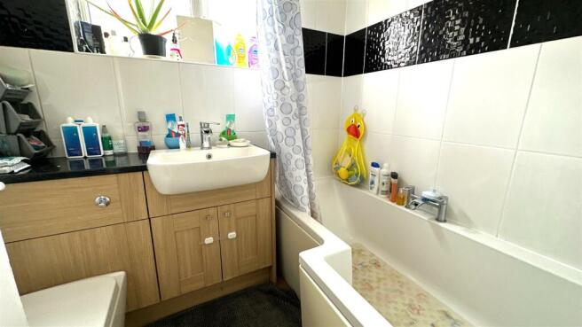 bathroom.JPG