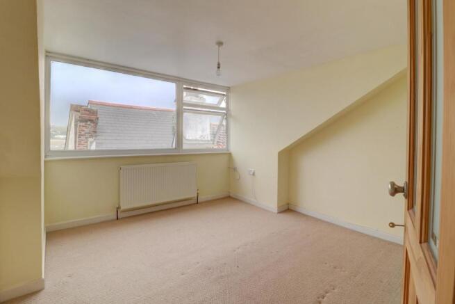 Bedroom 2.jpg