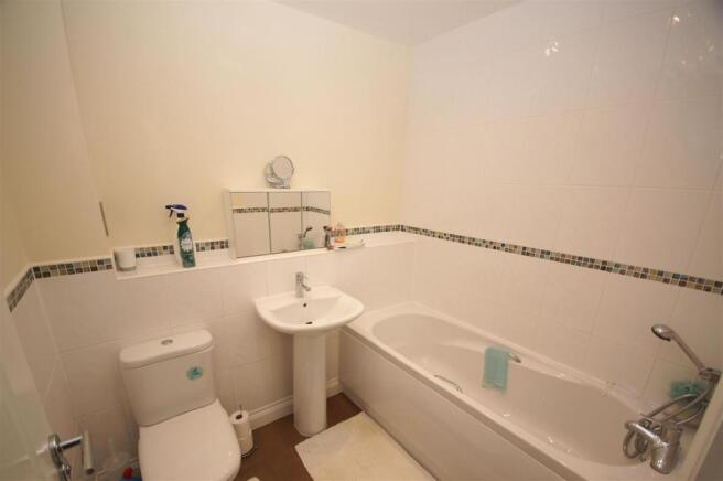 Bathroom.JPG