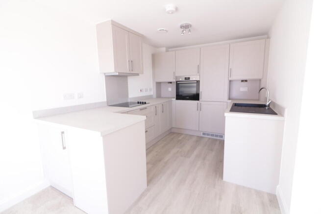 IMG_17707_13_orig...