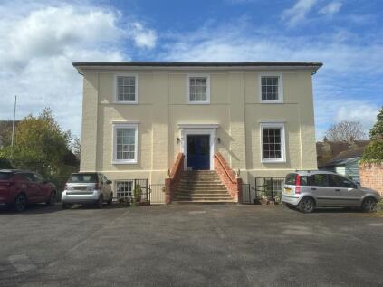 Nayland Road, Bures