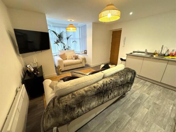 WhatsApp Image 2025-01-20 at 13.43.54.jpeg