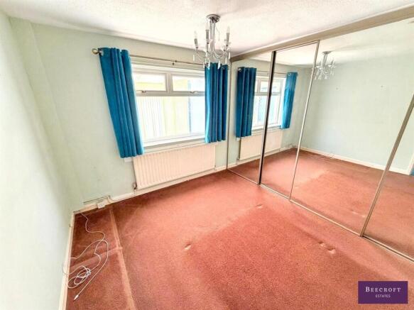 3 bed Detached Bungalow for sale Image 8
