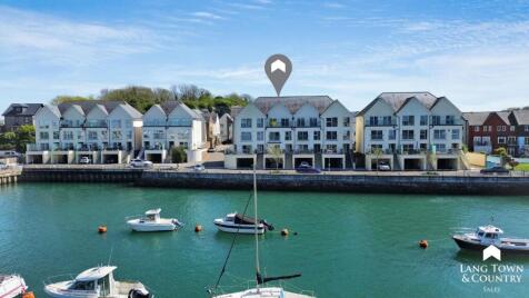 Boston Close, Oreston, Plymouth.