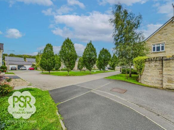 Printers Drive, Strines