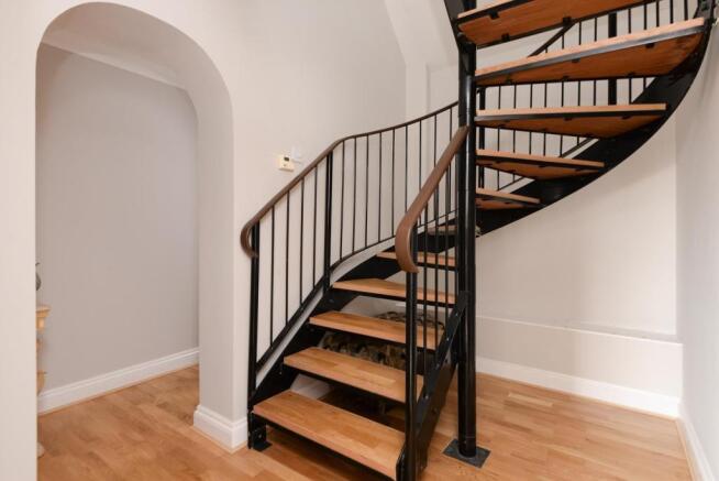 Spiral staircase