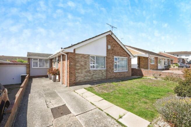 3-bed bungalow on Derwent Avenue, Ramsgate, Kent, CT11, £350,000