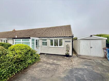Ty Ar Afon, Francis Avenue, Fairbourne, LL38 2EQ