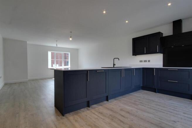 Eagle Close, Bridlington photo 4