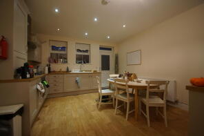 99, Gilesgate, Durham DH1 1JA