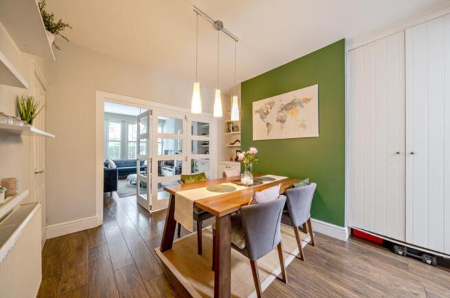 4 bed Terraced for sale Image 7