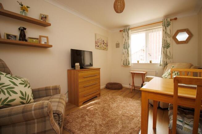 3 bed Detached Bungalow for sale Image 8