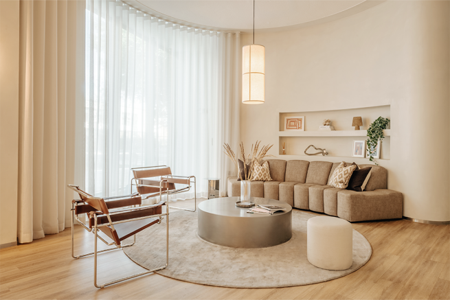 The Club lounge