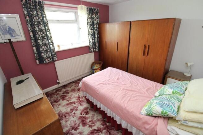 4 bed Detached for sale Image 10