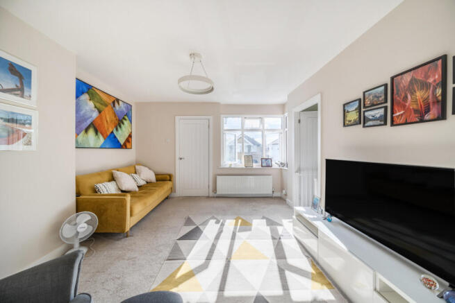 1346629-2-68b1d49...