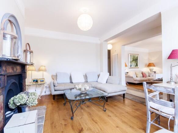 LivingRoom5