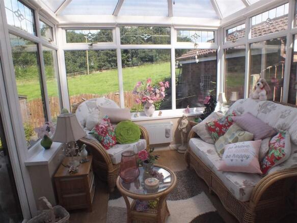 BRICK & UPVC DOUBLE GLAZED CONSERVATORY