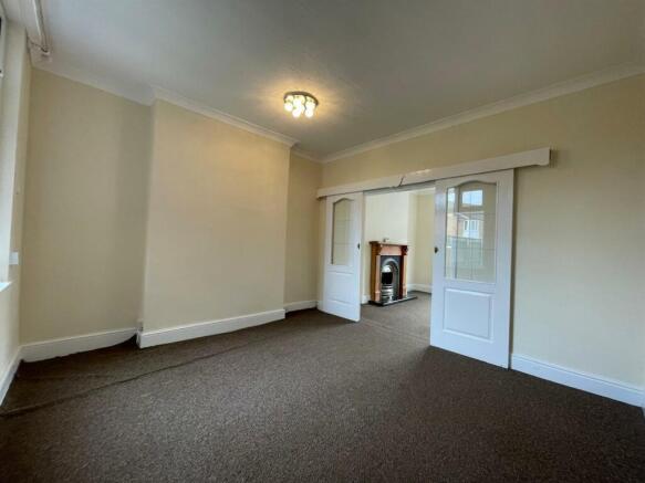 40 north dining room.jpg