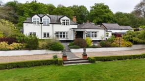 Tewin Water Farm House, Road From East Herts Boundary, Tewin Water, Welwyn AL6 0AB