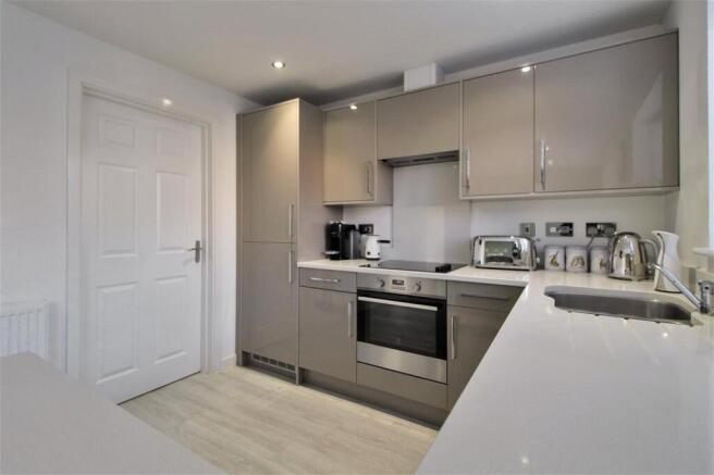 3 bed Detached for sale Image 8