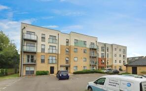 8, Noble Court, Drury Lane, Stevenage SG1 4RH