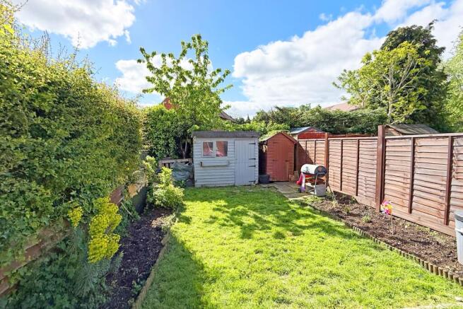 2 bed Semi-Detached for sale Image 12