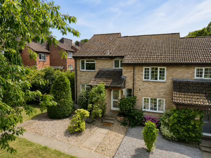 Juniper, Bracknell, RG12