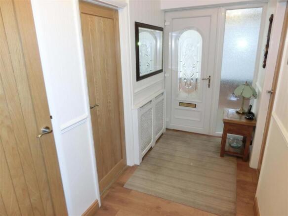 Wythwood Road 10 Hallway.jpg