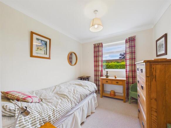 3 bed Detached Bungalow for sale Image 8